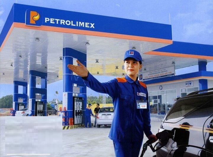 Petrolimex: Đồng hành với người dân cả nước trong khó khăn